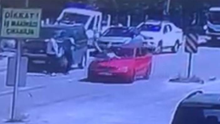 Bolu’da yürekleri sızlatan kaza! Otomobil çocuğa çarptı