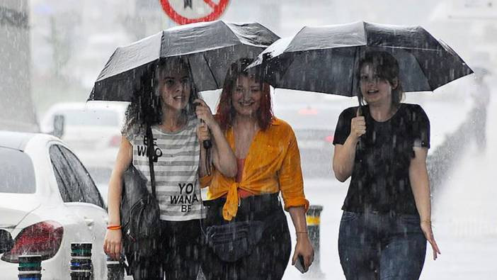 Meteoroloji 'dikkat' diyerek uyardı: Çok kuvvetli sağanak geliyor! 10 derece birden düşecek... (27 Haziran 2025)