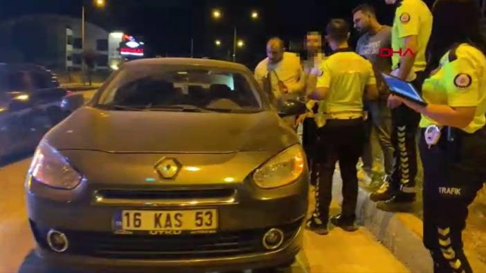 Direksiyon başında sızıp kaldı, ‘Arabayı ben kullanmadım’ dedi