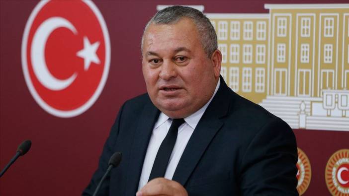 Cemal Enginyurt'tan zehir zemberek sözler!