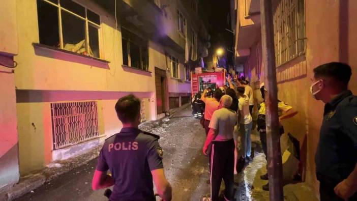 3 katlı binada korkutan yangın