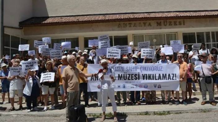 Antalya Arkeoloji Müzesi'nin yıkım kararına tepkiler sürüyor