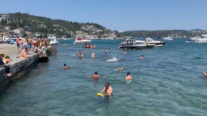 İstanbul'da sıcak havadan bunalanlar boğazda serinledi