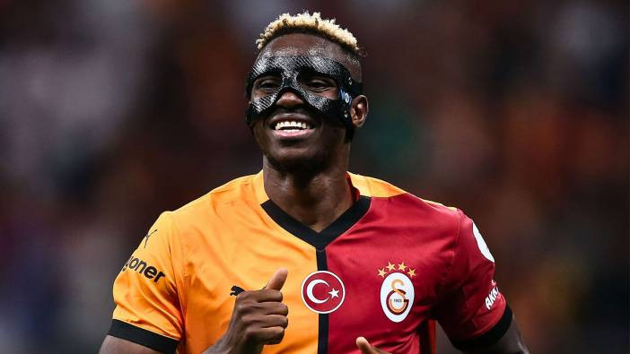 Osimhen üçlüyü çektirdi! Uçaktan ilk paylaşım