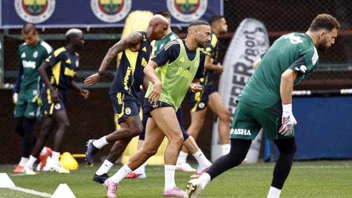 Fenerbahçe Feyenoord mesaisine başladı