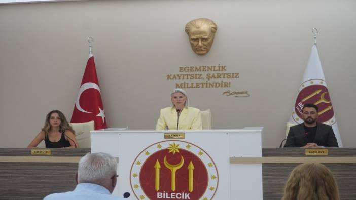 Bilecik Belediye Başkan Subaşı SGK borçlarını çalışanlara yapılan yüzde 100 zamma bağladı