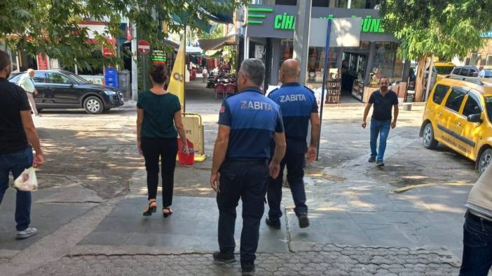 Kaldırım işgaline yönelik zabıta denetim yaptı: 9 esnafa para cezası kesildi