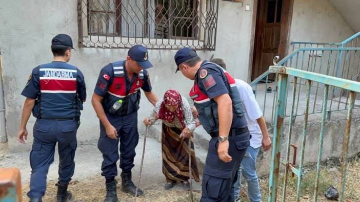 Karabük'teki orman yangınına müdahale sürüyor: 80 haneli köy tahliye edildi