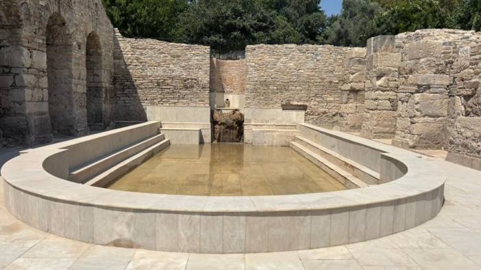 Tarihi Roma Hamamında 1900 yıl sonra yeniden su aktı