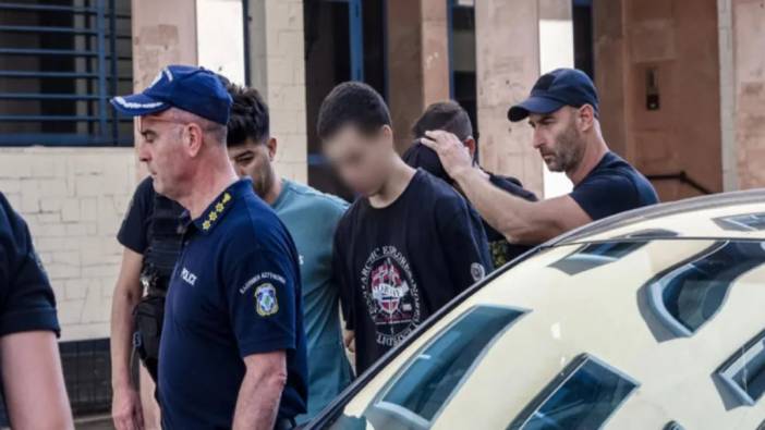 Yunanistan'da ormanları yakan 3 genç hakim karşısına çıktı
