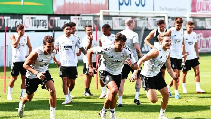 Beşiktaş'ta sürpriz! O oyuncu takımdan ayrılıyor