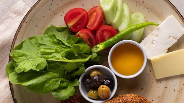 Kahvaltının vazgeçilmezi domatesin büyük zararları ortaya çıktı