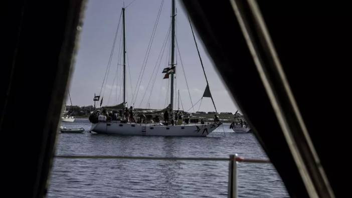 İspanya, Sumud filosuna donanma gemisi gönderiyor