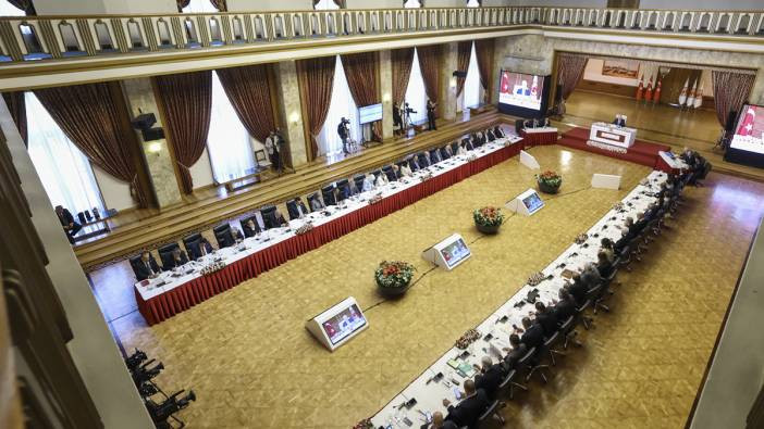 Açılım komisyonunda teröristin getirilmesi istendi!