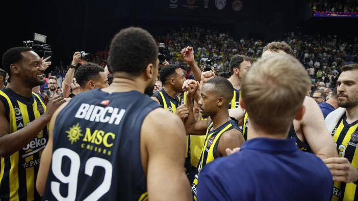 Son şampiyon EuroLeague'de parkeye çıkıyor! Fenerbahçe Beko evinde Paris ile karşı karşıya