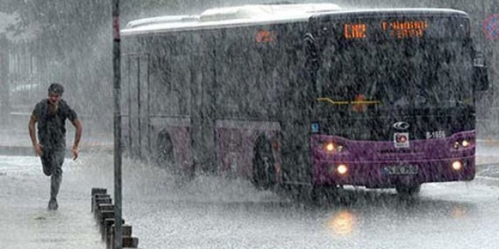 İstanbul'da sağanak yağış alarmı