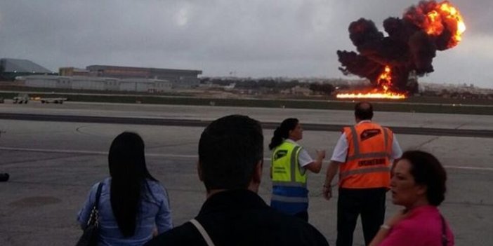 AB yetkililerini taşıyan uçak düştü!