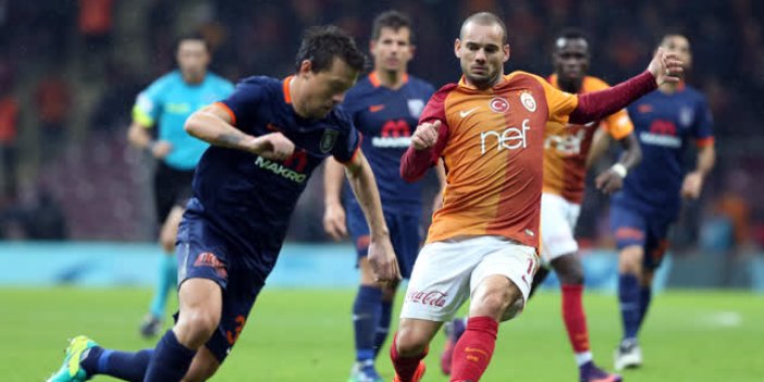 Wesley Sneijder’e sert tepki!