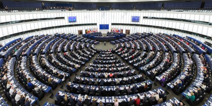 Avrupa Parlamentosu: Müzakereler dondurulsun