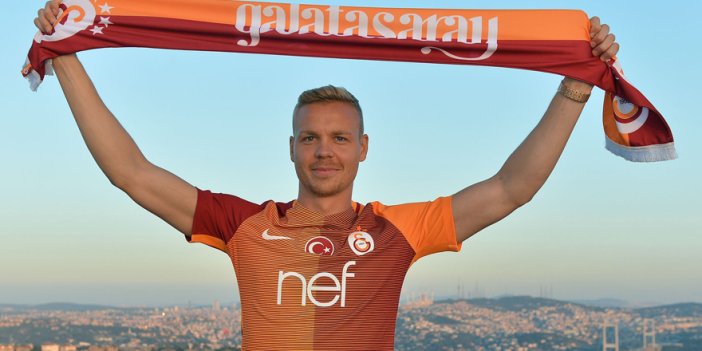 Galatasaray, Sigthorsson’u gönderdi