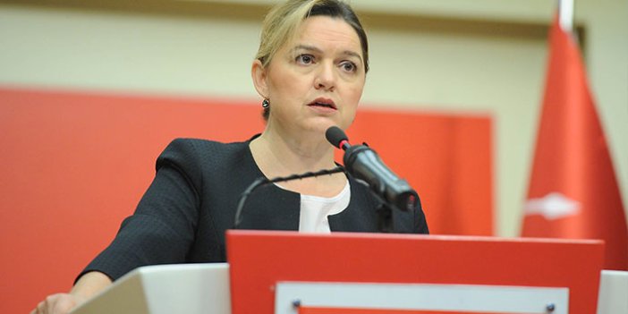CHP'de şok Böke istifası