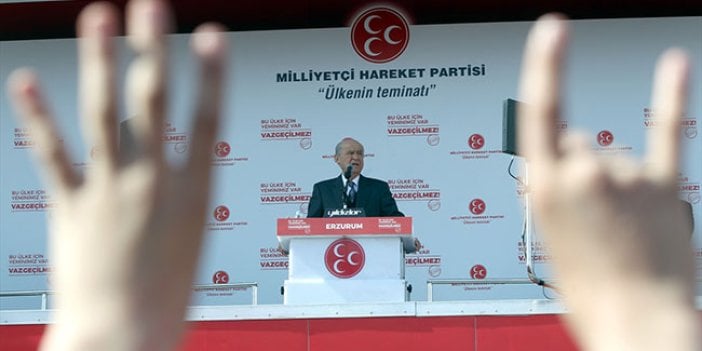 Yandaşlarda Bahçeli paniği