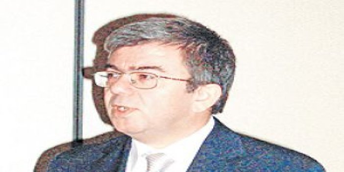 Prof. Küçükusta: Bu işte bir domuzluk seziyorum!