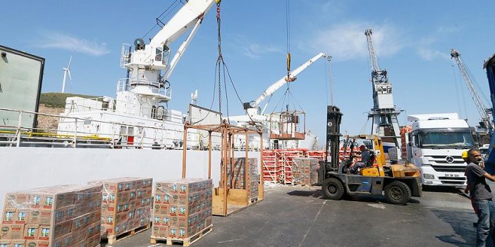 Katar'a gemiyle ilk gıda sevkiyatı başladı