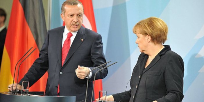 Almanyalı Türkler Merkel'i Erdoğan'a tercih etti