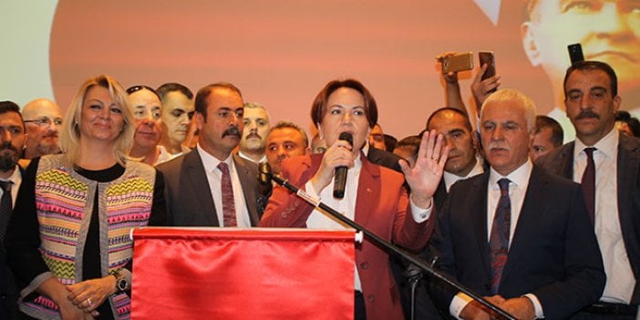 Akşener: "Gençlerimiz hayal kuramaz oldu"