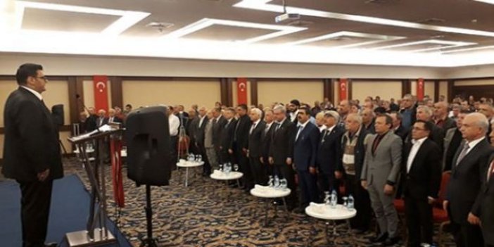 MHP Manisa'da 500 istifa kapıda