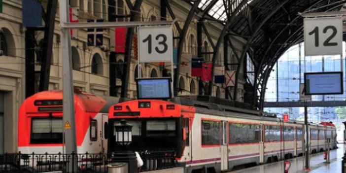 İsviçre'de tren kazası: 30 yaralı