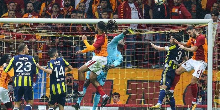 Galatasaray ve Fenerbahçe'de kadrolar açıklandı