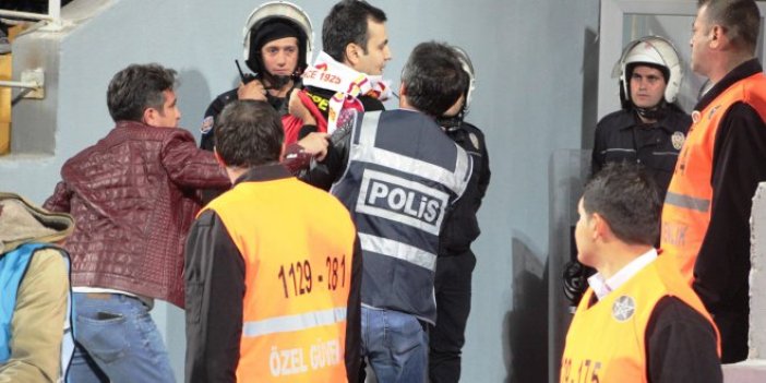Göztepe-Beşiktaş maçında taraftara gözaltı
