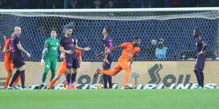 Başakşehir 5 - Galatasaray 1 (Maç Özeti)