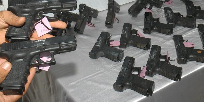 ABD'den gelen gemide 'glock' marka tabanca çıktı