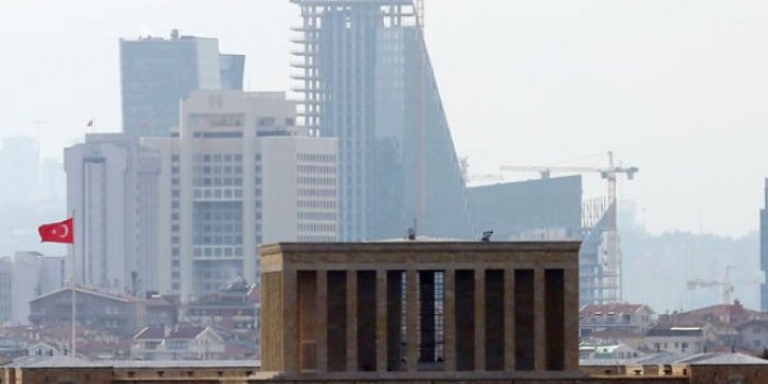 Anıtkabir gökdelenlerin arasında kaldı!