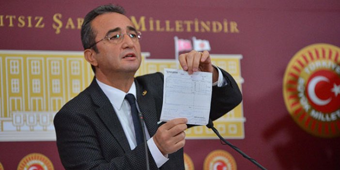 CHP Sözcüsü Bülent Tezcan belgelerin tamamını basınla paylaştı