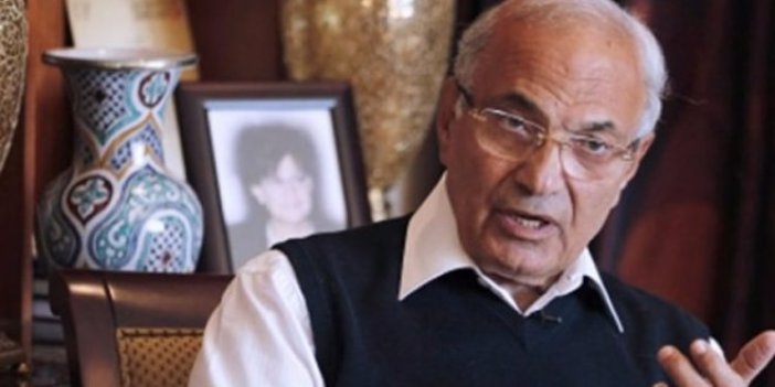 Mısır'ın eski başbakanı BAE'de gözaltına alındı