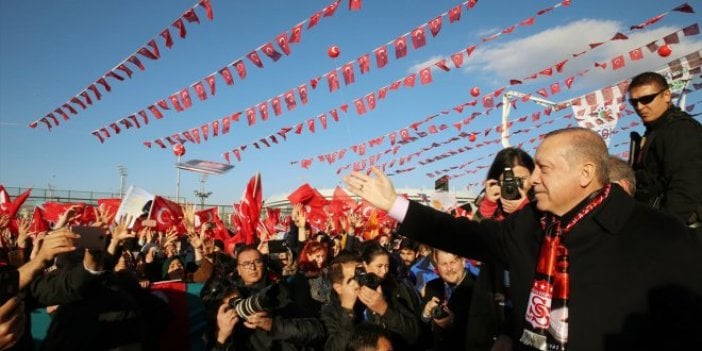 Erdoğan: "ABD herhalde pazularına güveniyor"