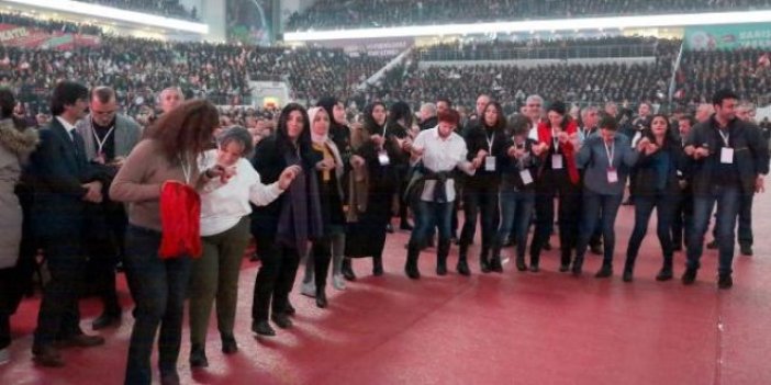 HDP kongresinde 'Yaşasın Afrin direnişi' sloganları