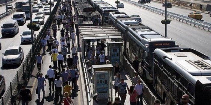 Metrobüs tez konusu oldu