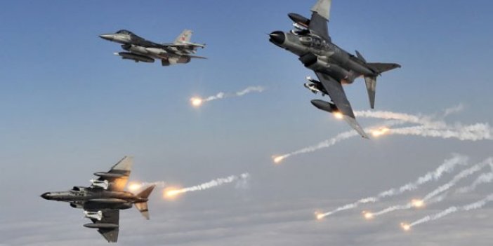 Kuzey Irak'ta 12 hedef imha edildi