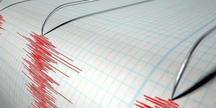 Endonezya'da deprem