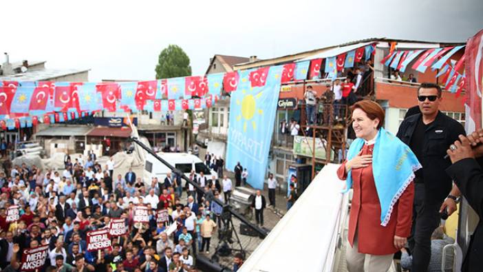 Akşener'e Muş'ta sevgi seli (15 Haziran 2018)