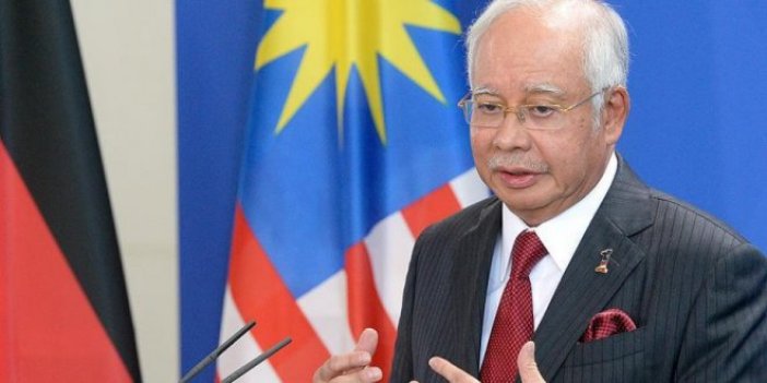 Eski Malezya Başbakanı gözaltında