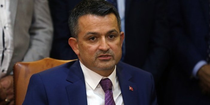 Tarım Bakanı Pakdemirli Turkcell’den istifa etti