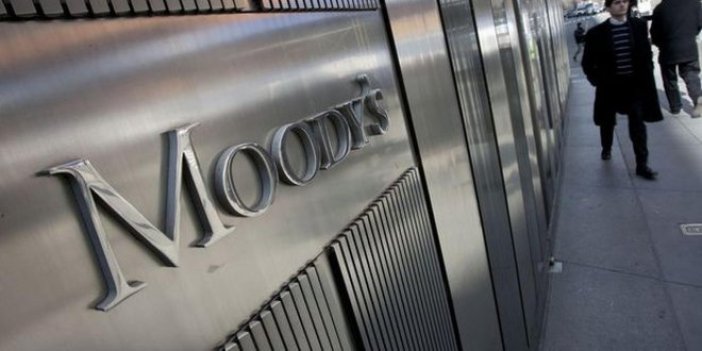 Moody’s, Türkiye’nin notunu aşağı çekti