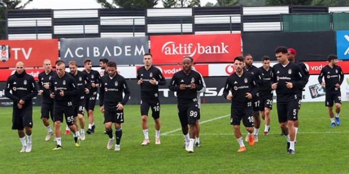 Beşiktaş’ta 4 oyuncu yolcu