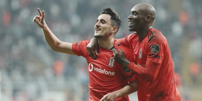 Beşiktaş gol oldu yağdı!